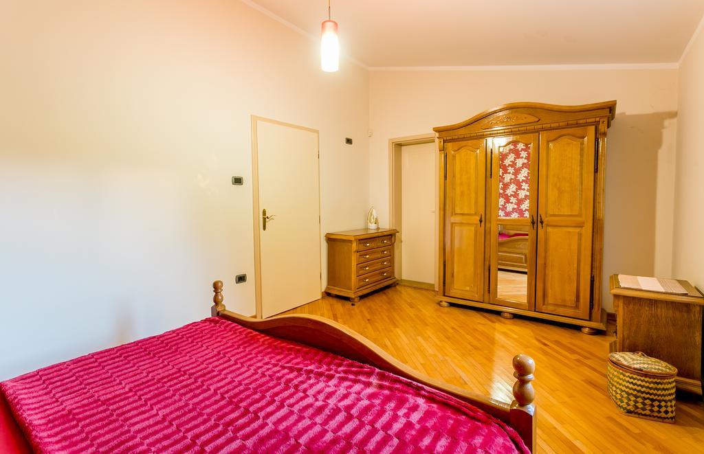 Besha Herceg Novi